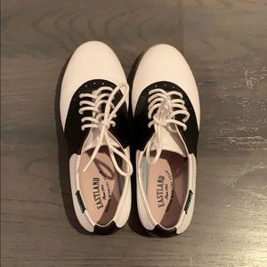 Eastland 50’s type shoes